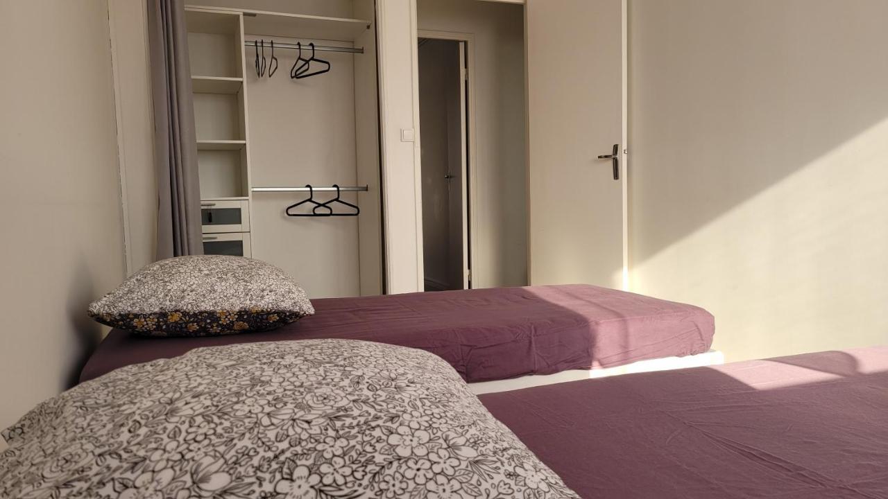 Appartement Bel apparemment lumineux avec parking gratuit à Cholet Extérieur photo